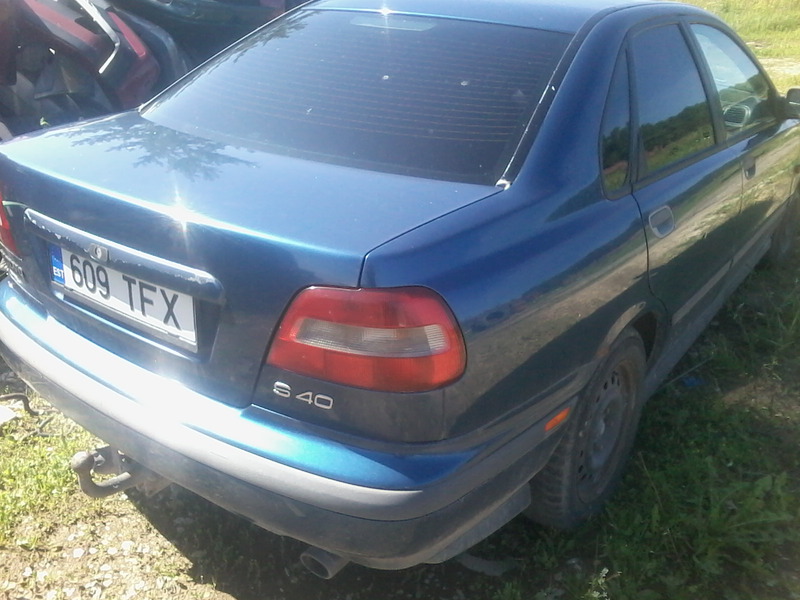 Volvo S40