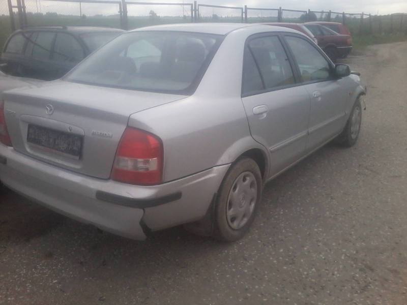 Mazda 323