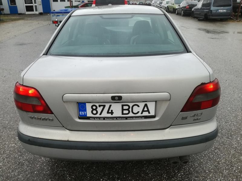 Volvo S40