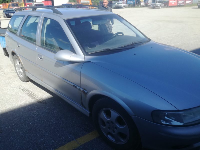 Opel Vectra Caravan