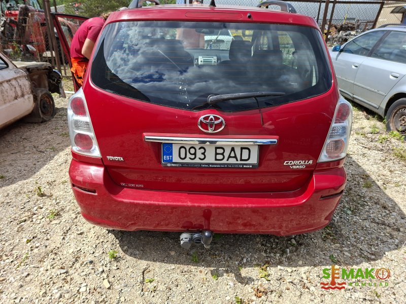 TOYOTA COROLLA VERSO