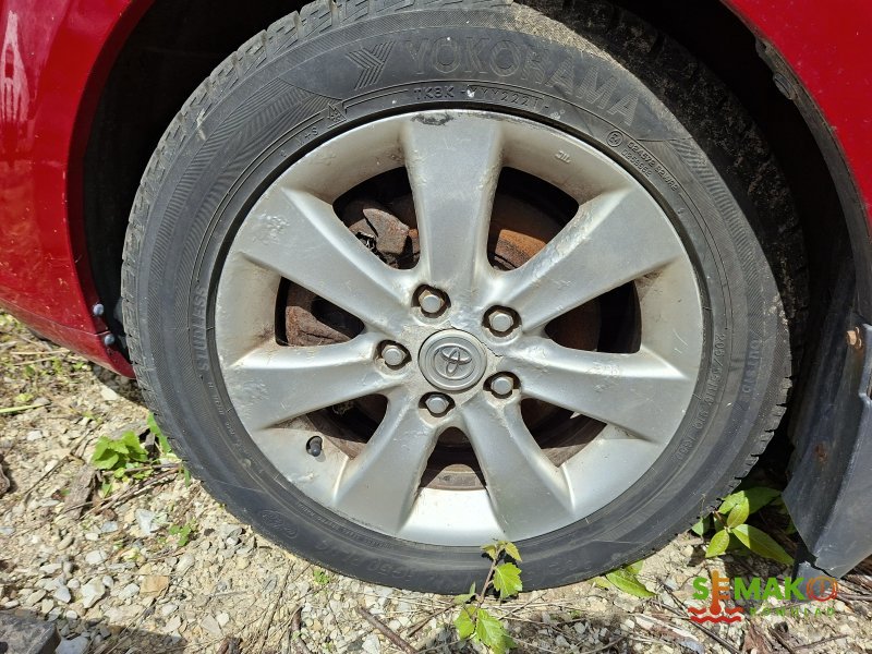 TOYOTA COROLLA VERSO