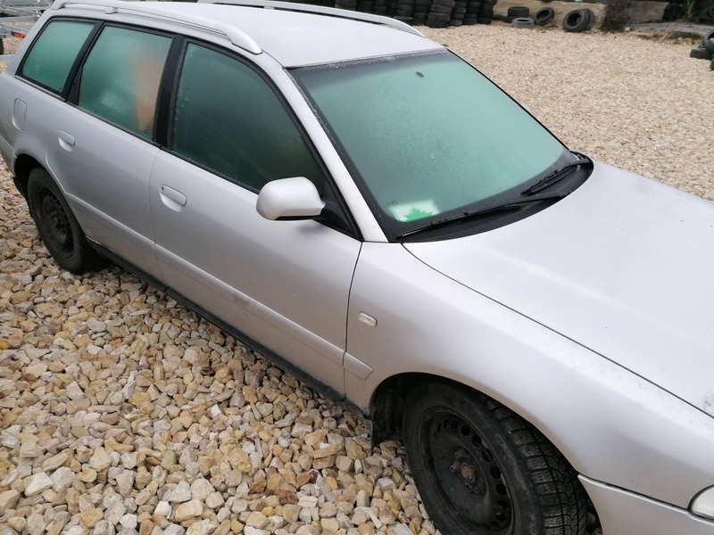 Audi A4 Avant (B5)