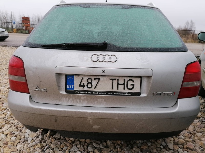 Audi A4 Avant (B5)
