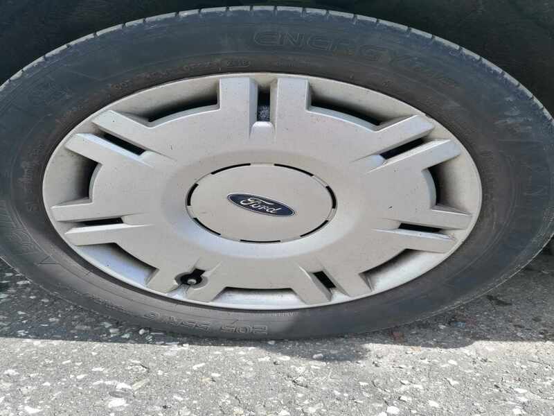 Ford Mondeo Turnier