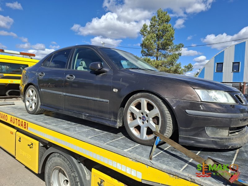 SAAB 9-3